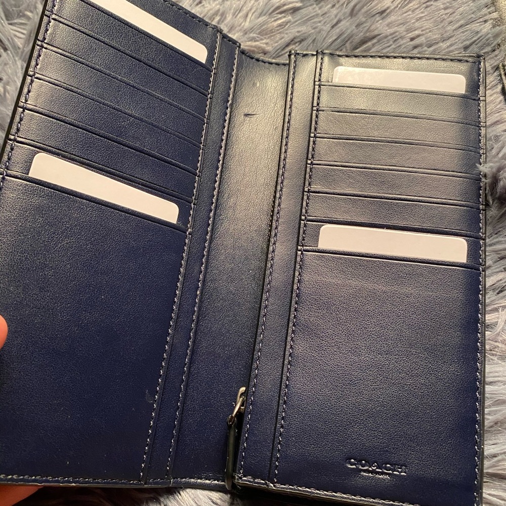 COACH- Breast pocket wallet - Picture 5 of 7